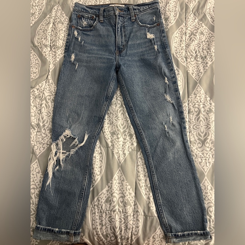 Women’s Abercrombie & fitch jeans style the skinny jeans size 4 short